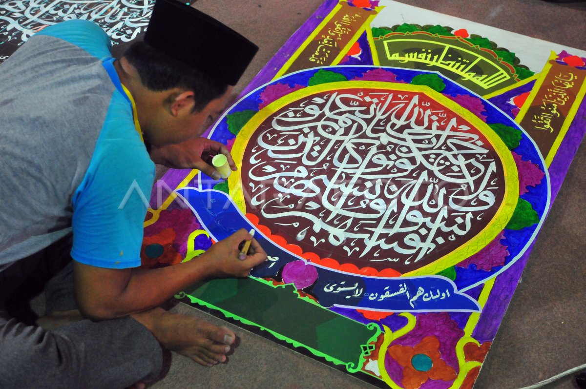 juara lomba kaligrafi